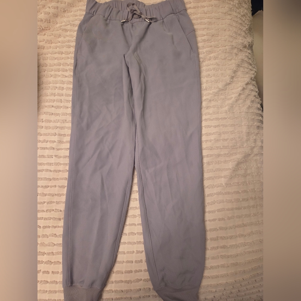 Lululemon On the Fly Jogger